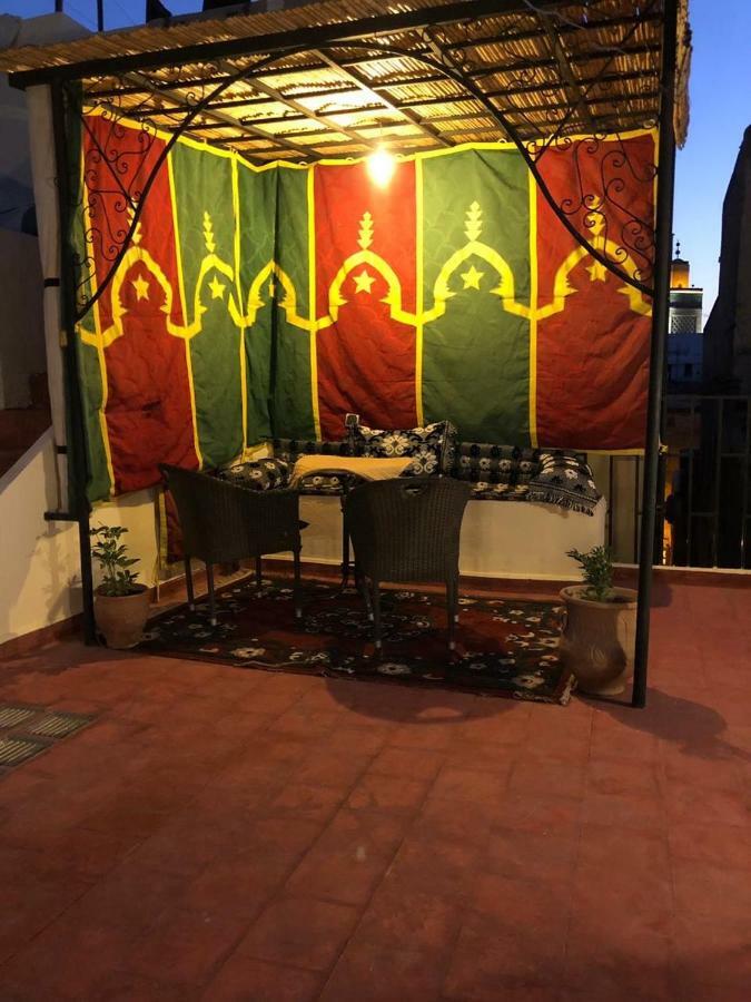 Dar Benelmahi Fez Exterior foto